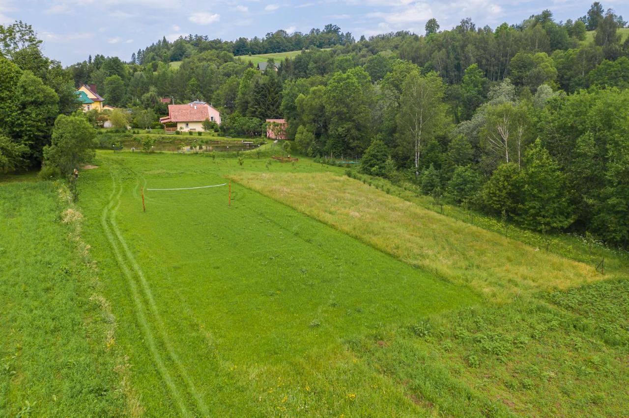 Domki Nad Stawem. Polańczyk Esterno foto
